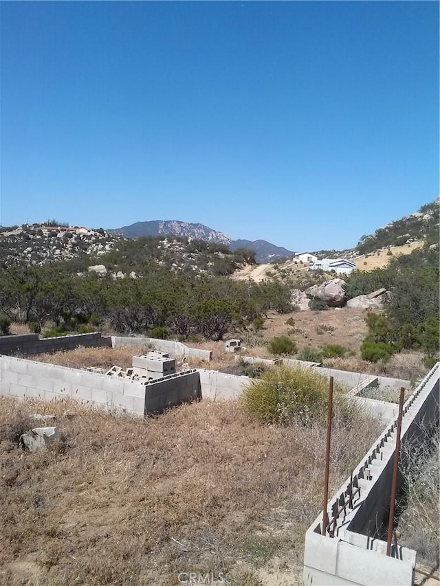 Listing photo 2 for 42212 Crazy Horse Canyon Rd, Aguanga CA 92536