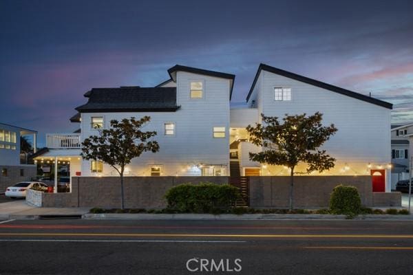 modern home featuring a balcony