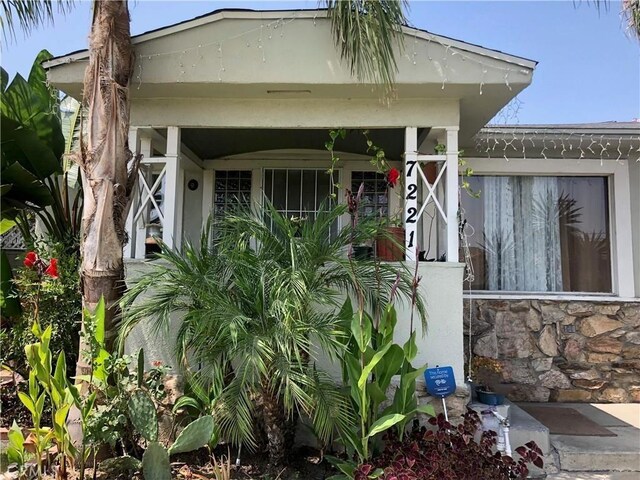 view of front of home