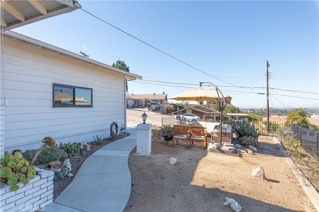 view of yard with a patio area