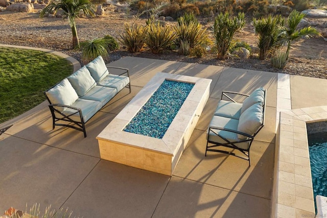 view of patio with outdoor lounge area