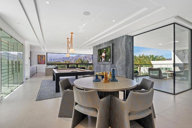 dining space with a wealth of natural light