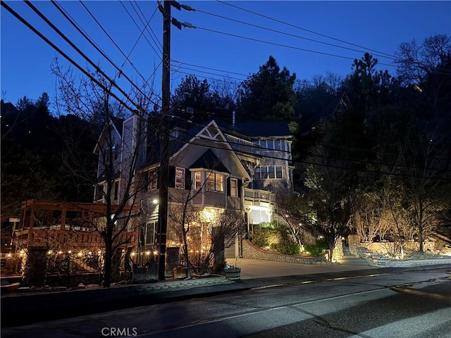 view of front of house