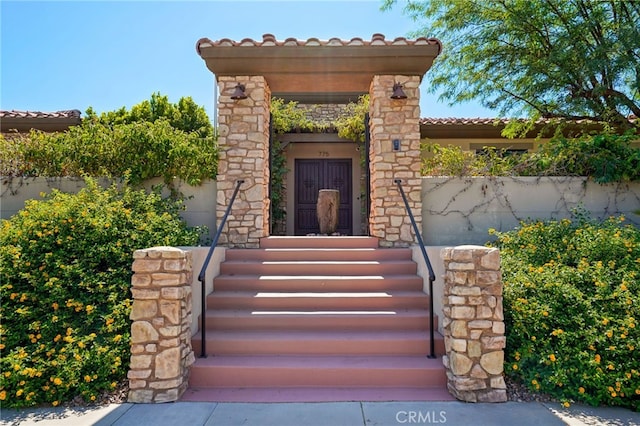 view of entrance to property