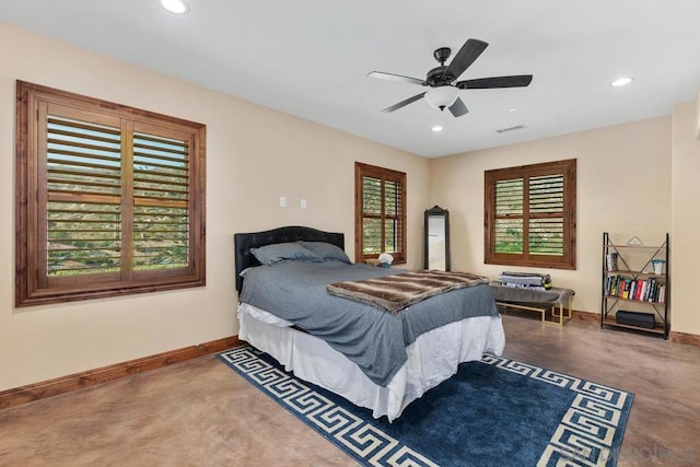 bedroom featuring ceiling fan