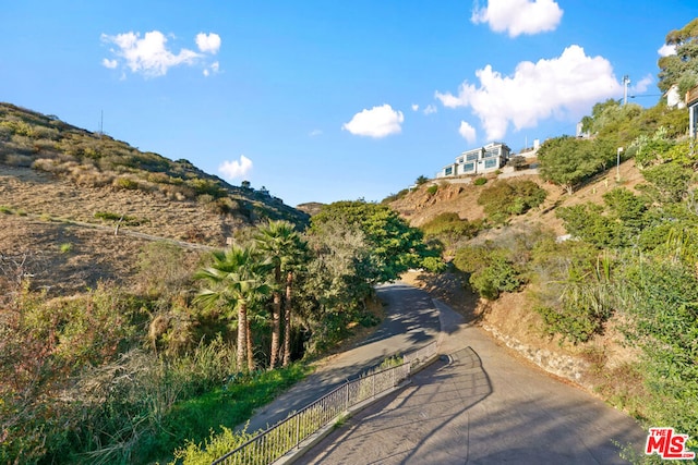 property view of mountains