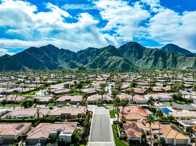 bird's eye view with a mountain view