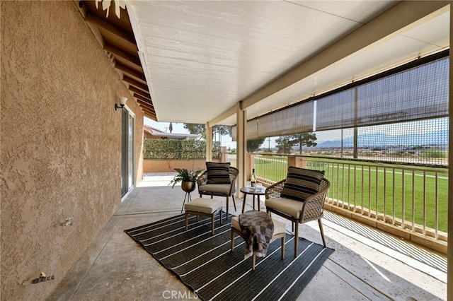 view of sunroom / solarium