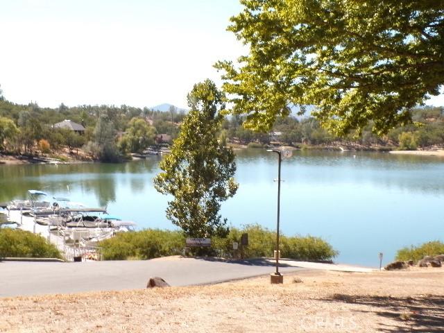 19419 Mountain Mdw S, Hidden Valley Lake, CA 95467 - photo 4