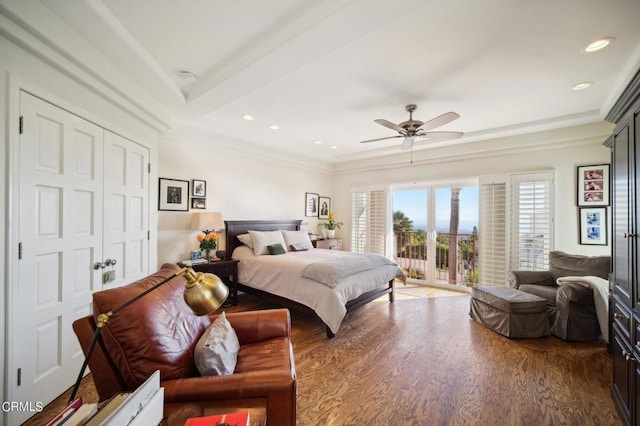 bedroom featuring access to outside, ceiling fan, crown molding, and dark hardwood / wood-style floors