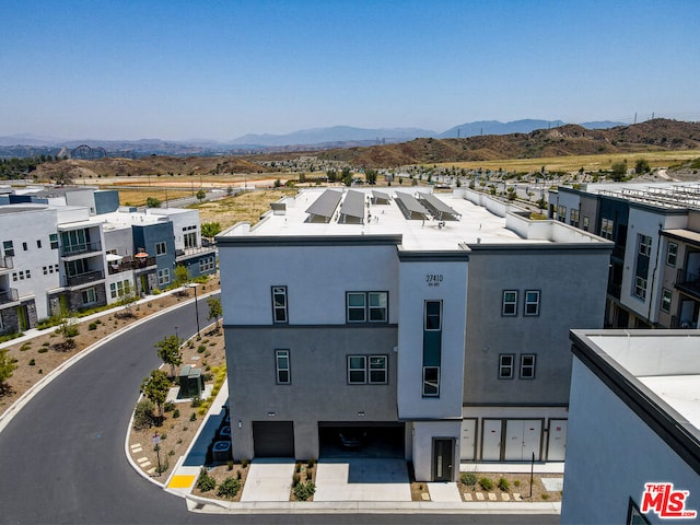 bird's eye view featuring a mountain view