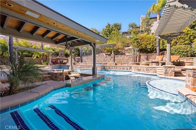 view of swimming pool featuring pool water feature