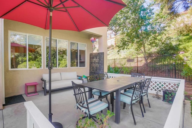 view of patio / terrace featuring outdoor lounge area