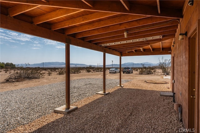 view of yard with a mountain view