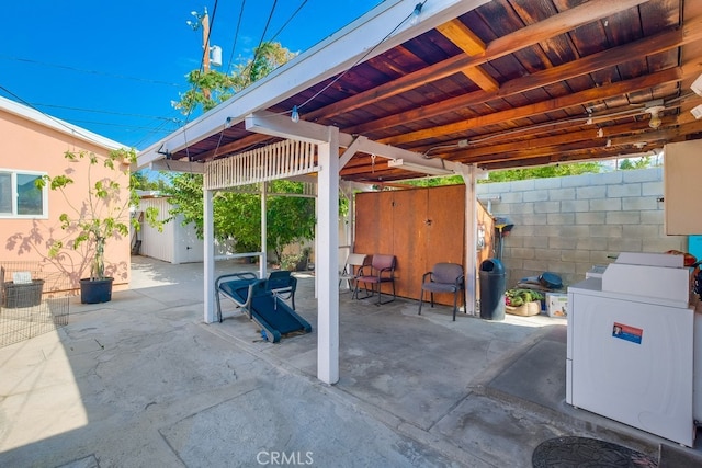 view of patio / terrace featuring washer / dryer