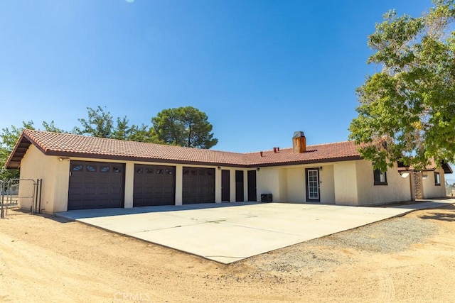 Listing photo 2 for 22377 Viento Rd, Apple Valley CA 92308