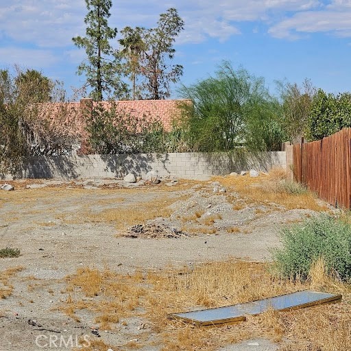 Listing photo 3 for 67150 Peineta Rd, Cathedral City CA 92234