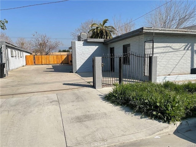 1366 Walnut St, San Bernardino, CA 92410 - photo 1