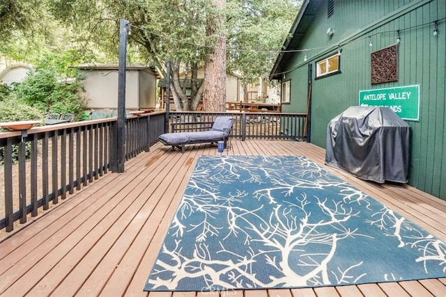 deck with grilling area