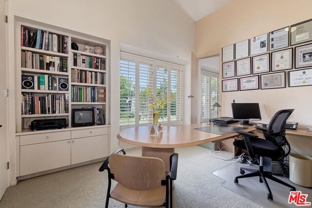 office area with light carpet