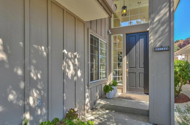 view of entrance to property