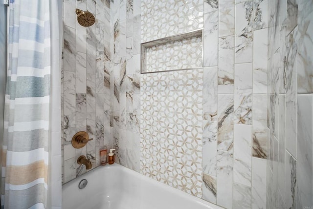 bathroom featuring shower / tub combo