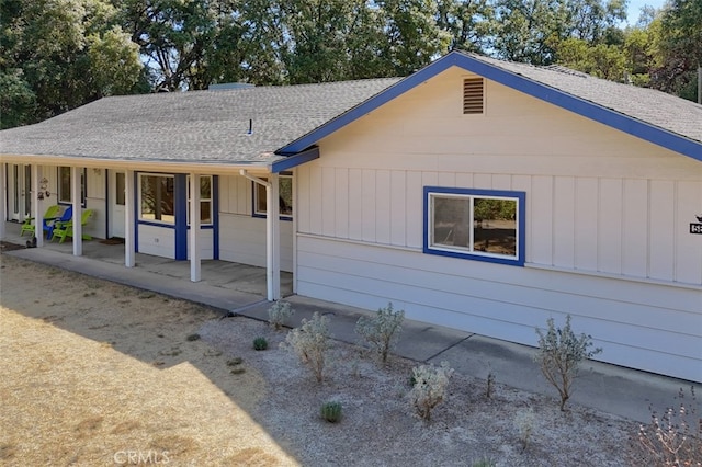 view of front of house featuring a patio