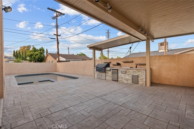 view of patio / terrace with grilling area