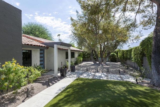 view of yard with a patio area