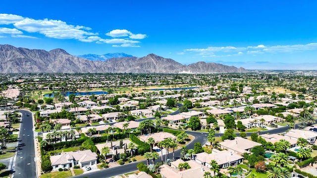 bird's eye view with a mountain view