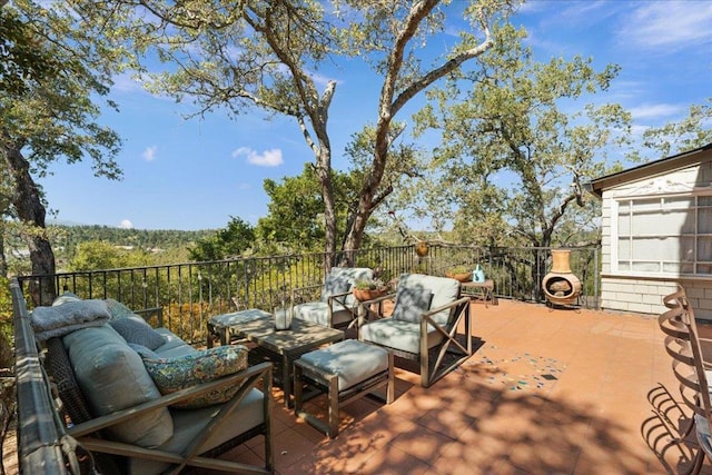 view of patio featuring an outdoor hangout area