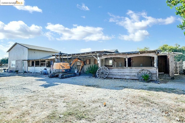 view of front of home