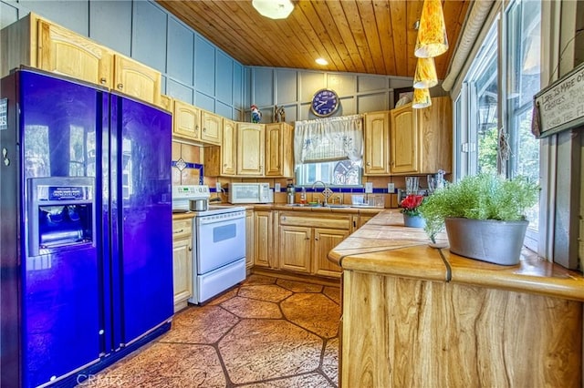 5933 Eickhoff Rd, Lakeport, CA 95453 - photo 6