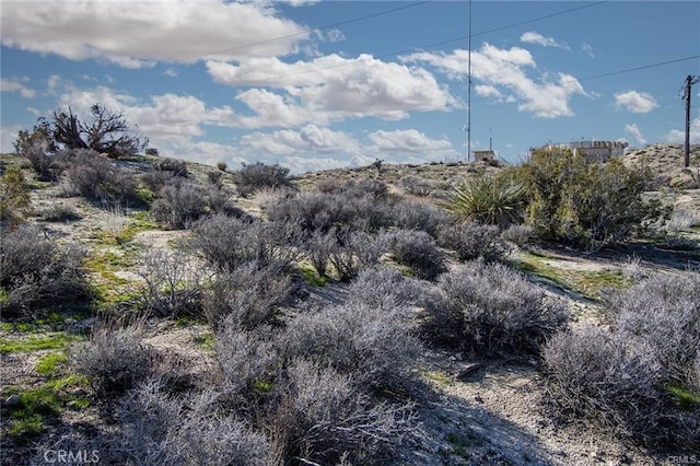 Listing photo 3 for 7587 Rockaway Ave, Yucca Valley CA 92284