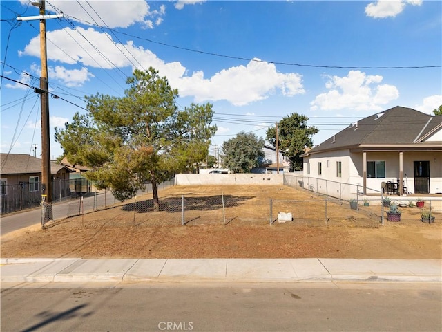 1018 Gage St, Bakersfield CA, 93305 land for sale