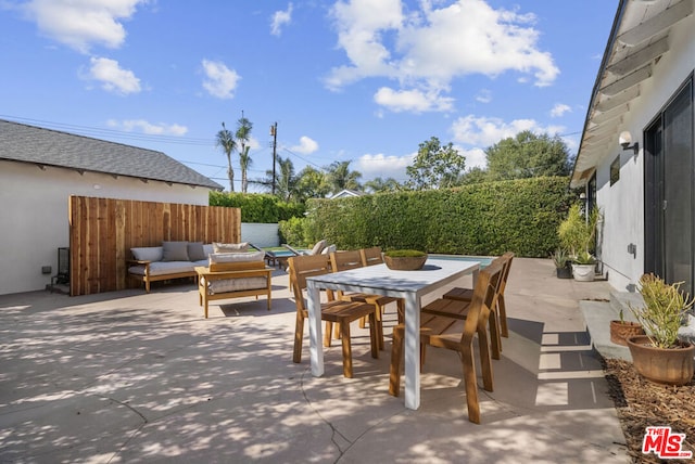 view of patio / terrace featuring outdoor lounge area