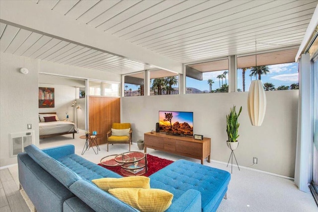 sunroom with beam ceiling