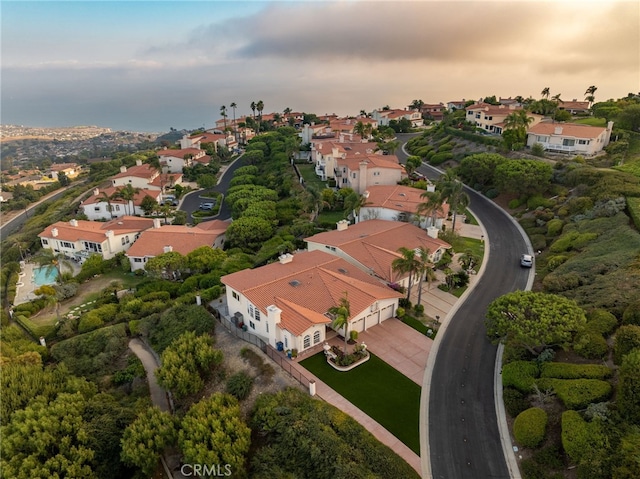 view of aerial view at dusk