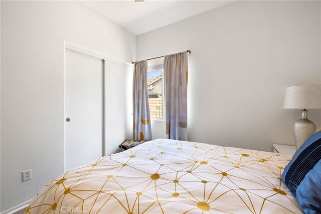 bedroom with a closet