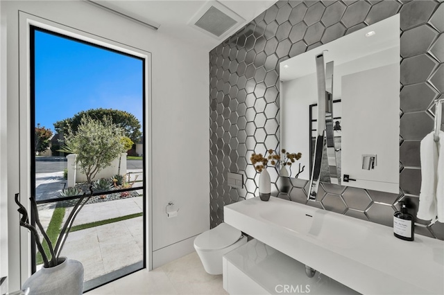 130 Monarch Bay Dr, Dana Point, CA 92629 - photo 26