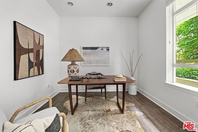 office area with hardwood / wood-style flooring