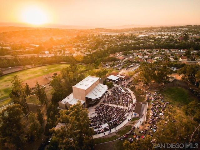 view of aerial view at dusk