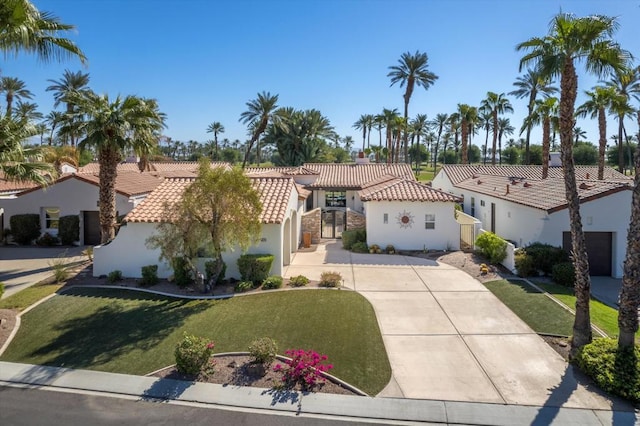 view of mediterranean / spanish-style home