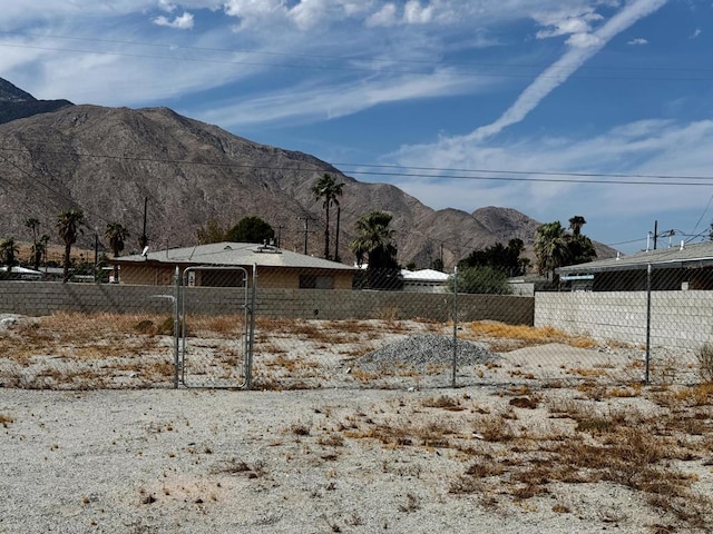 Listing photo 3 for 3795 El Dorado Blvd, Palm Springs CA 92262