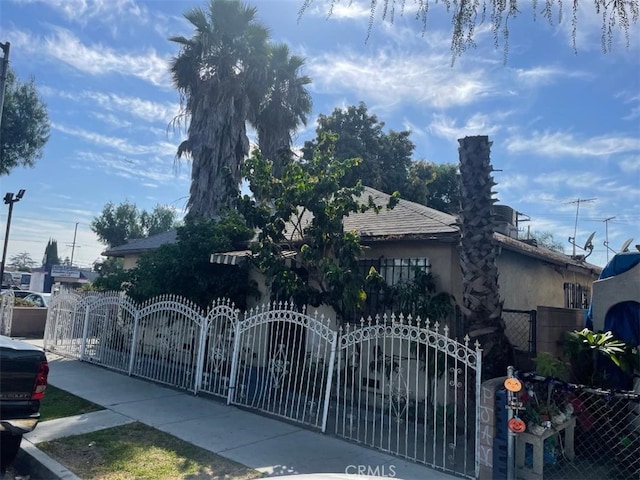 view of front of home