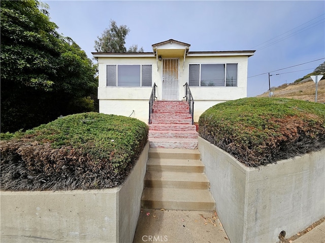 view of front of house