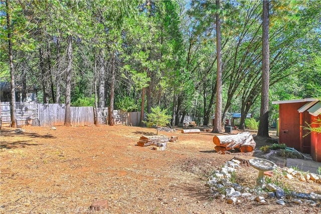 9226 La Porte Rd, Brownsville, CA 95919 - view of yard featuring fence