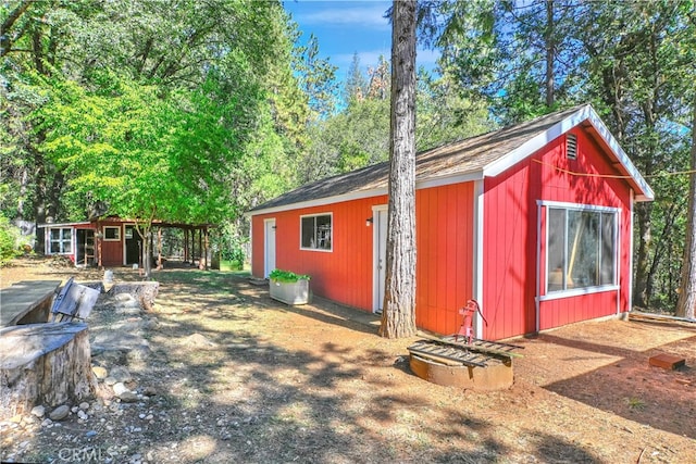 view of outbuilding