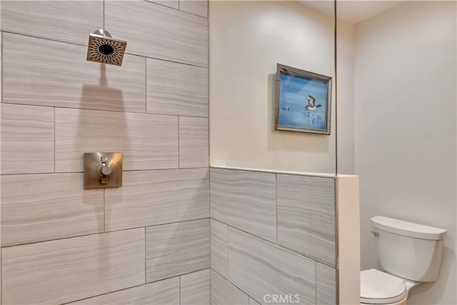 9226 La Porte Rd, Brownsville, CA 95919 - full bathroom featuring toilet and tiled shower