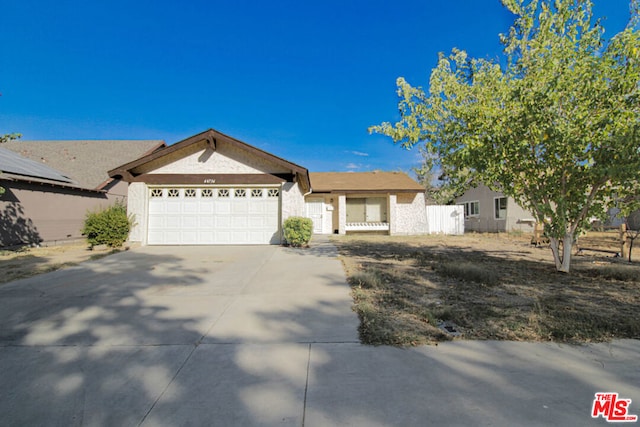 view of front of house featuring a garage